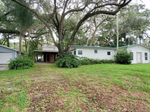 12631 Rockridge Cir, Thonotosassa, FL 33592-2467