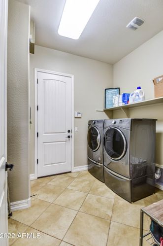 3047 Derringer Way, Gilbert AZ 85297-7889 exterior