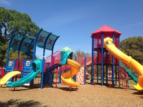 707 Shore Dr, Oldsmar FL  34677-4305 exterior