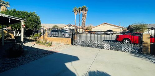 13695 Nahum Dr, Desert Hot Springs CA  92240-6019 exterior