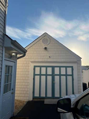 168 Lido Promenade, North Lindenhurst, NY 11757-6737