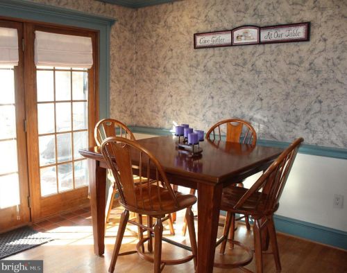 1188 Marie Ave, Ephrata PA  17522-1524 exterior