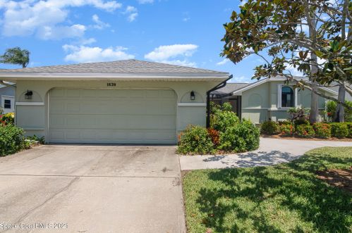 1639 Independence Ave, Melbourne, FL 32940-6815