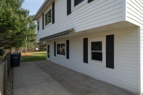 264 Shaw Ave, Covington, KY 41018-2425