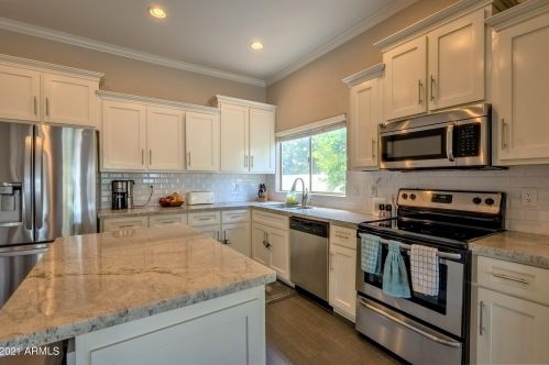 3160 Cascade Pl, Chandler, AZ 85248-3500