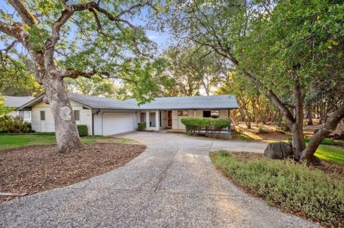 14432 Lodgepole Dr, Lake Wildwood CA  95946-9575 exterior