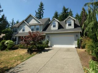 863 Hills Dr, Bellingham, WA 98229-6846