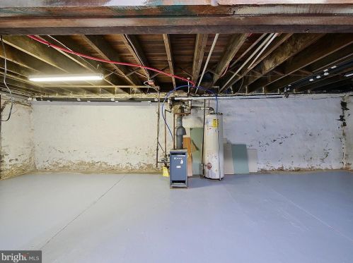 632 10th St, Boothwyn PA 19061-0045 exterior