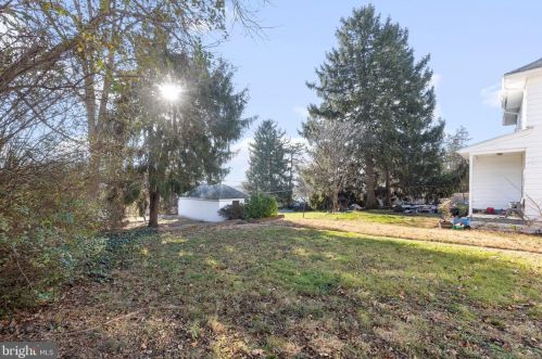 2239 Boas St, Harrisburg PA 17103-1714 exterior