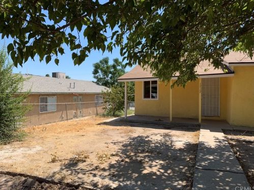 1717 Jefferson St, Bakersfield, CA 93305-4109