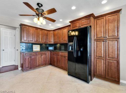 13 Palmview Blvd, Fort Myers Beach FL  33931-4519 exterior