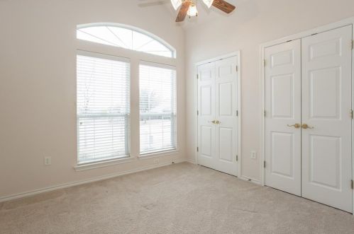 5424 Shasta Ridge Ct, Fort Worth TX  76123-2827 exterior