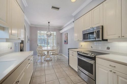 424 Rossetti Dr, Nokomis FL  34275-3541 exterior