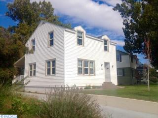 1813 Hunt Ave, Richland, WA 99354-2645