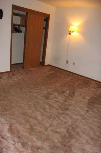 687 Elm St, Washington Ch OH  43160-2526 exterior