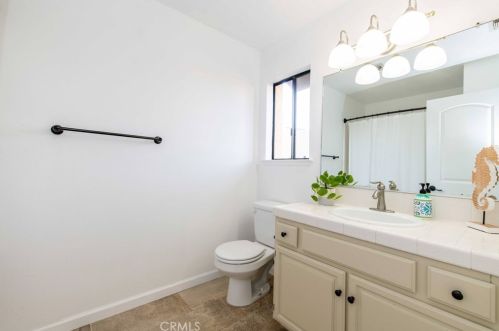 1032 Meadow Way, Pismo Beach CA  93420-1808 exterior