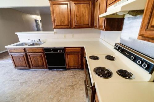 4725 Berridge Ln, Dallas, TX 75227-2701