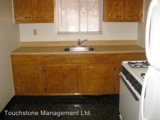 18140 Euclid Ave, Cleveland OH  44112-1089 exterior