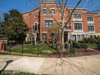 12192 Chancery Station Cir, Herndon VA  20190-5802 exterior