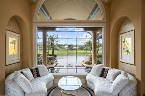 3043 Gardens Blvd, Naples, FL 34105-6647
