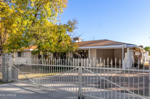 6601 Pershing Ave, Glendale, AZ 85304-1023