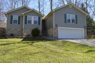 353 Fallen Oak Cir, Seymour, TN 37865-5305