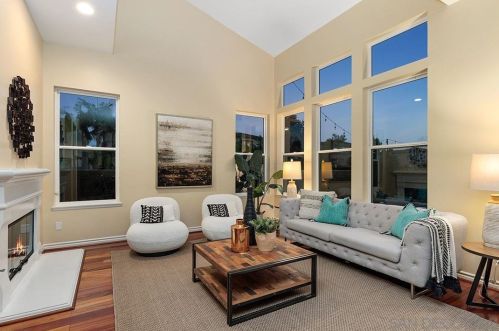 2903 Porter Rd, San Diego, CA 92106-6086