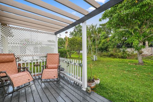 187 Camino Del Rio, Fort Pierce FL  34952-7931 exterior