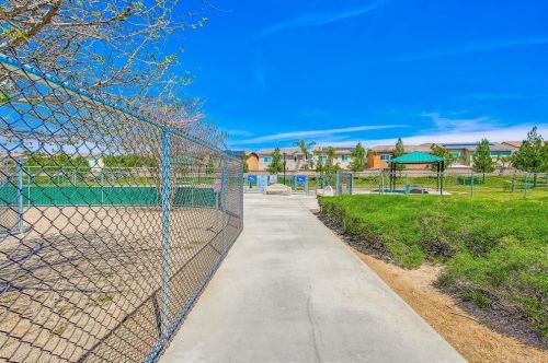 34121 Camelina St, Lake Elsinore CA  92532-2958 exterior