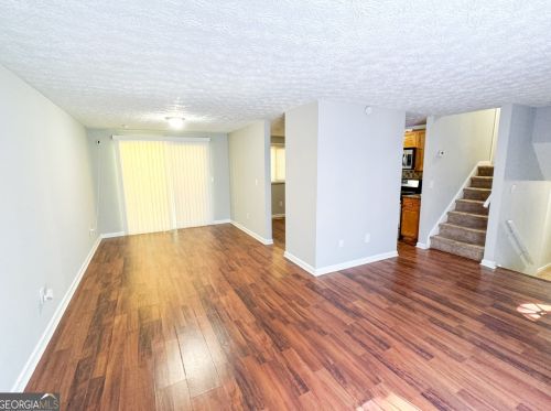 4970 Isle Royal Ct, Stone Mountain, GA 30088-2305