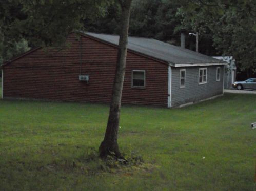 111 Harriman Hill Rd, Raymond NH  03077-1566 exterior