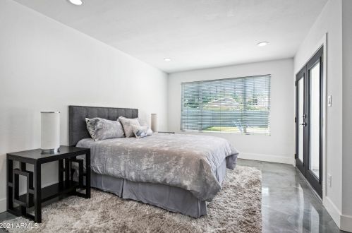 6344 13th Pl, Phoenix AZ  85014-1423 exterior