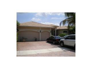 8950 38th St, Hollywood FL  33024-8709 exterior