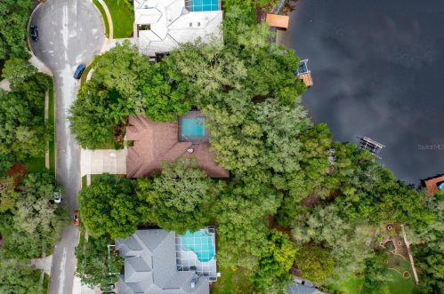 5911 Cachette De Riviera Ct, New Port Richey, FL 34655-5622