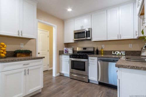 5280 San Jacinto Pl, San Diego, CA 92114-5230