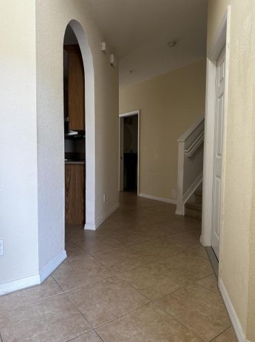 864 Pipers Cay Dr, West Palm Beach, FL 33415-4011