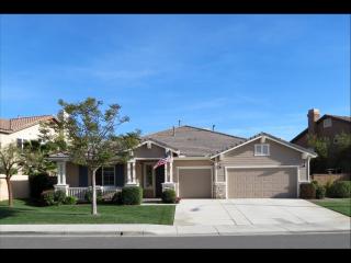 35072 Bola Ct, Winchester, CA 92596-8340
