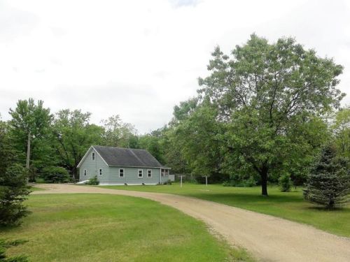18823 Sportsman Dr, Boaz, WI 53573-9168