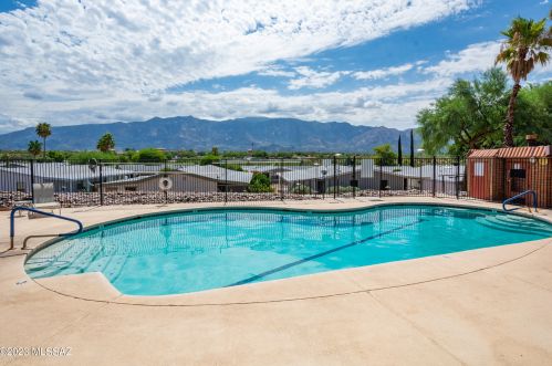 15301 Oracle Rd, Tucson AZ  85739-9403 exterior