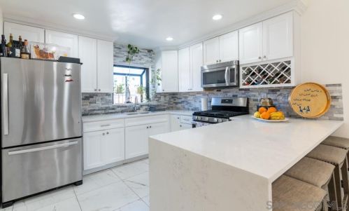 820 Cherrywood Way, El Cajon CA  92021-5532 exterior