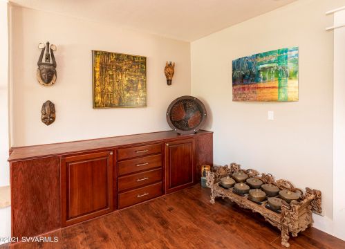 105 Mtn Shadows Dr, Sedona AZ 86336-3927 exterior