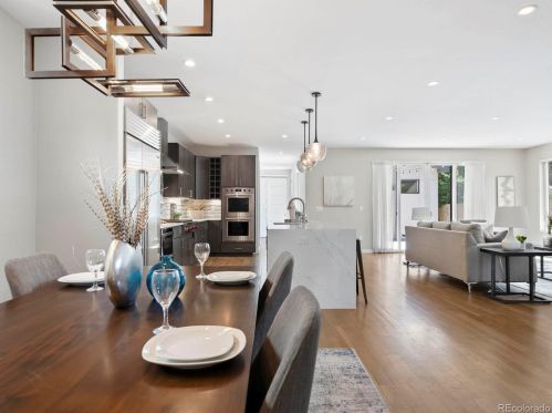 1140 Cook St, Denver CO 80205-5010 exterior