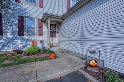 173 Glenkirk Dr, Blacklick, OH 43004-9461
