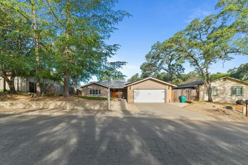 2576 Willowdale Dr, Folsom CA  95762-4030 exterior
