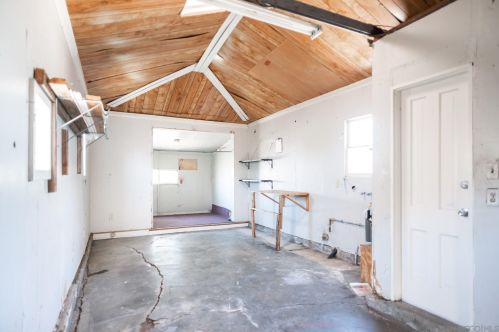 5966 Linnet St, San Diego CA 92114-4122 exterior