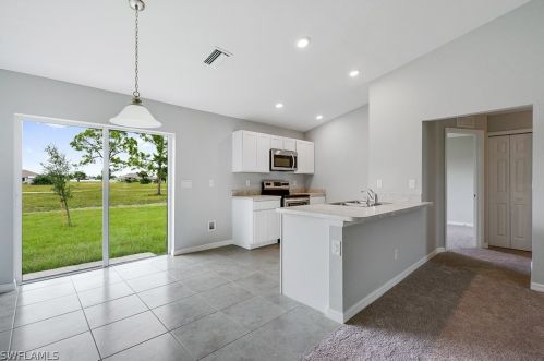 4023 23rd Pl, Cape Coral FL  33909-3251 exterior
