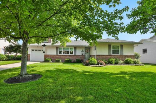 3174 Kingswood Dr, Darbydale OH  43123-3434 exterior