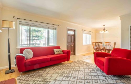 284 Beechnut Ave, Sunnyvale, CA 94085-3606