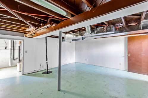 1027 Church St, Marion OH  43302-4408 exterior