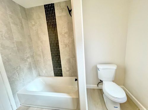 720 Cota Ave, Torrance CA  90501-2122 exterior